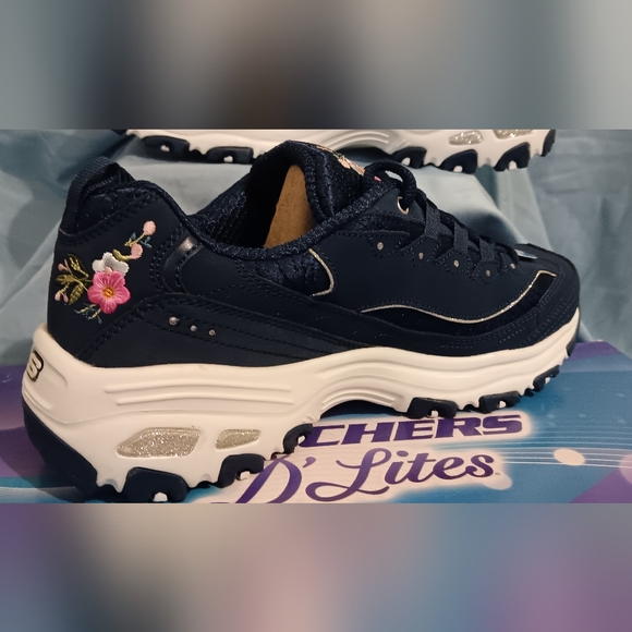 Sketchers Delights size 9 - Picture 5 of 5